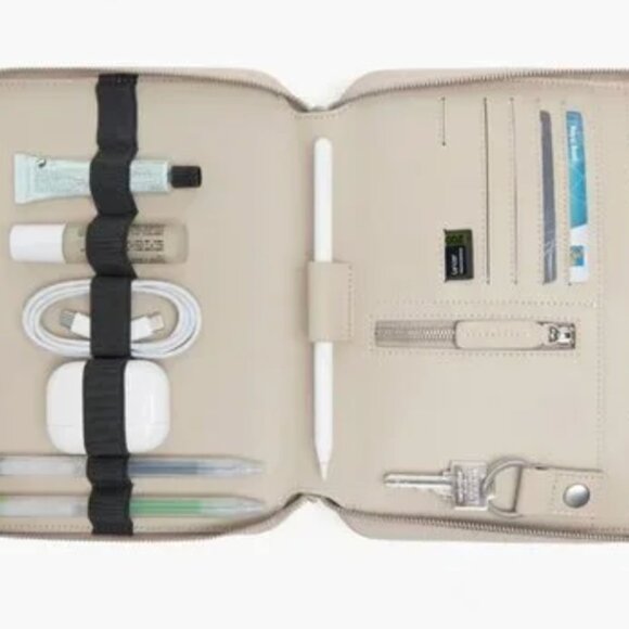 NWT Monos Metro Folio Kit - Ivory (Vegan Leather) - Picture 2 of 4